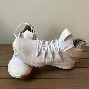 Previously Owned | New Balance Kawhii Basketball Shoes FuelCell | Men’s Sz - 11